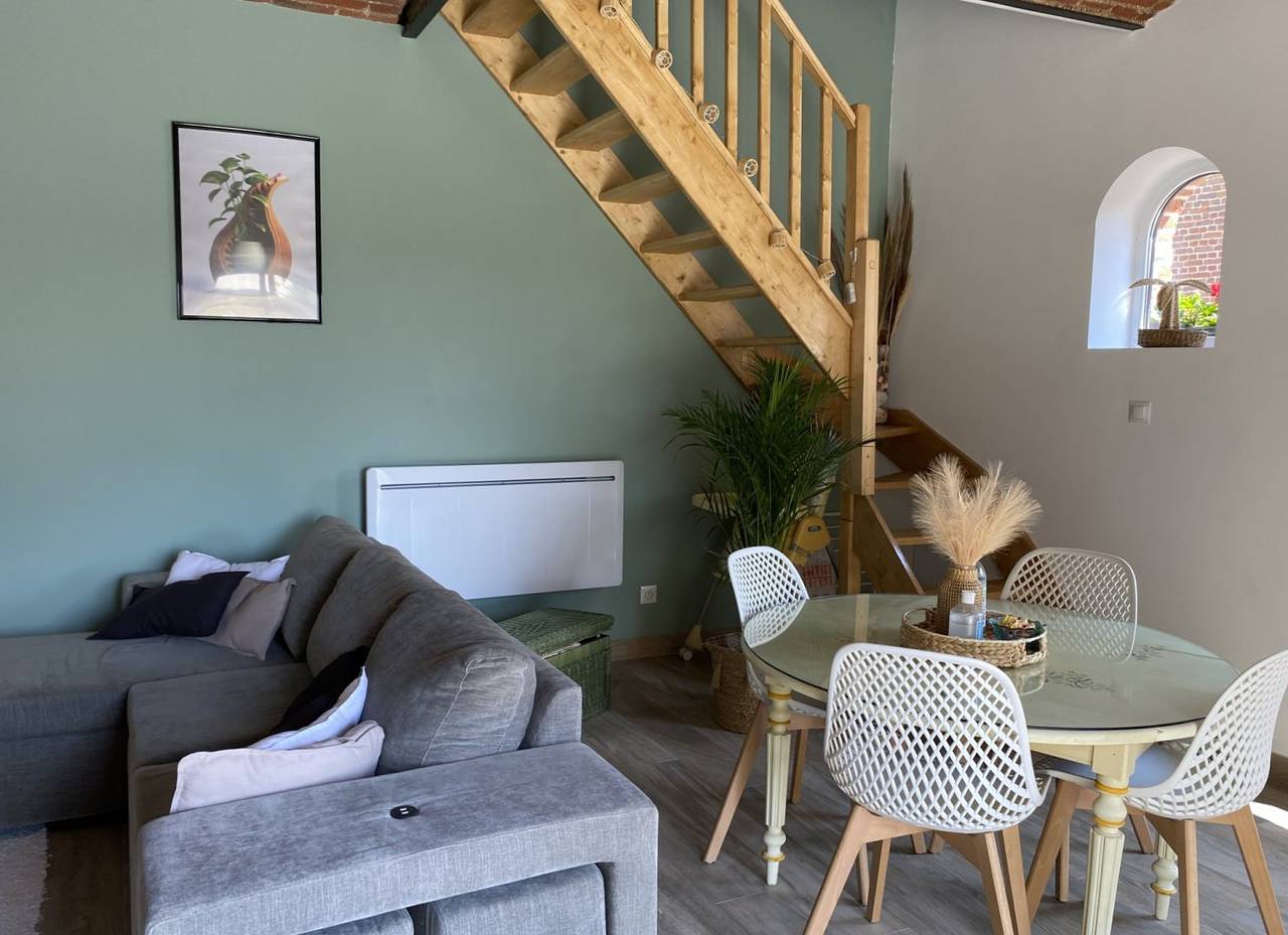 Loue joli duplex au sein d'un gîte équestre "à la campagne" in Villers-Pol, Avesnes-sur-Helpe