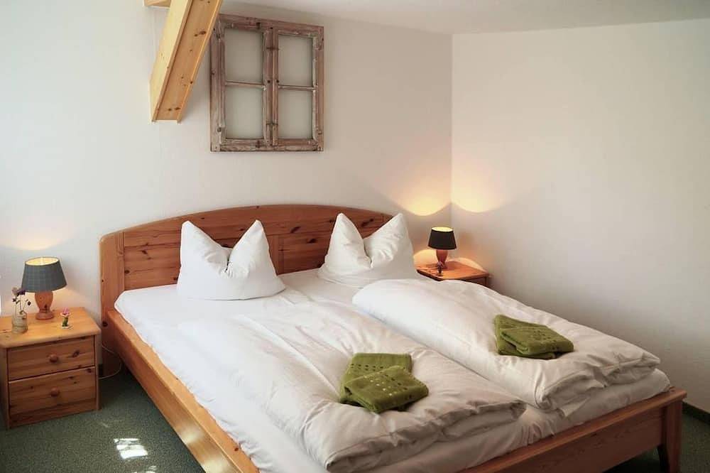 Ganze Wohnung, Ferienwohnung 2 - Ferienwohnungen Kammbaude in Hermsdorf, Osterzgebirge