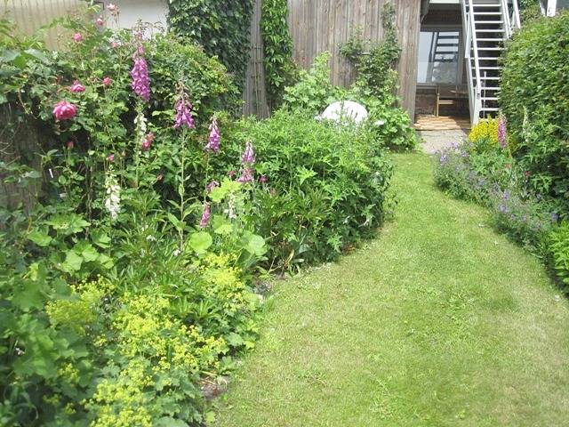Ganze Ferienwohnung, Ferienhaus Friedrichsen - Ferienwohnung-2-Räume-Langenharmstraße - 01 in Husum Hafen, Husum