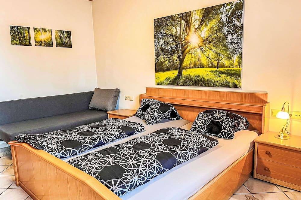 Ganze Wohnung, Gemütliche Wohnung für 12 Leute mit Whirlpool,  W-Lan, Tv, Terrasse und Panoramablick in Rottenmanner und Wölzer Tauern, Großsölk