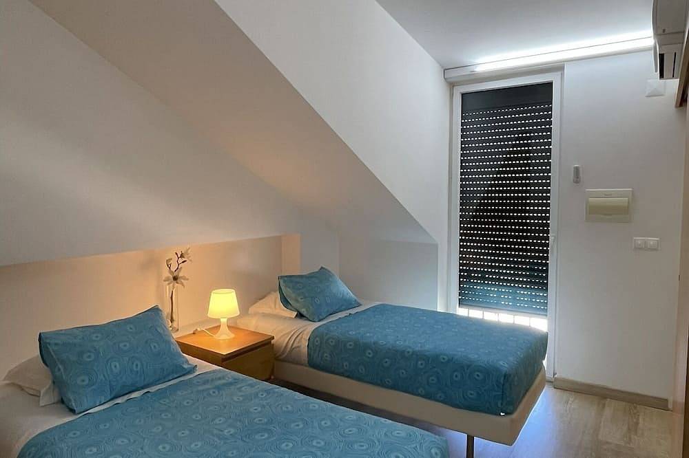 Geheel appartement, Apartment-Ensuite-Porto das barcas in Praia do Farol, Vila Nova de Milfontes