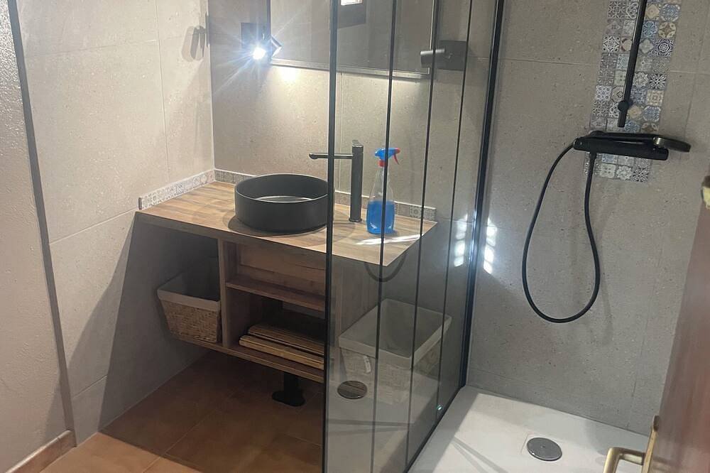 Vacation home in Cap Corse, 5 minutes from the beach in Macinaggio, Rogliano