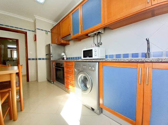 Gîte pour 4 personnes, avec Balcon à Quarteira - 4