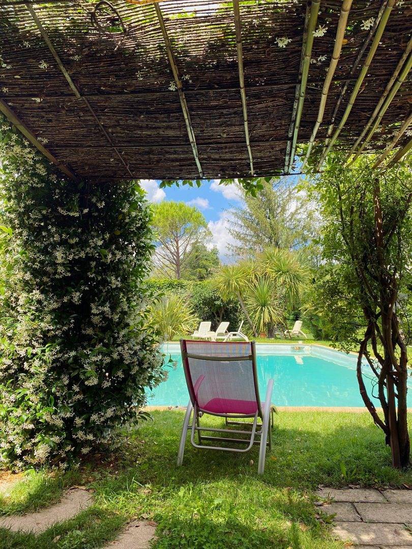 Gîte à Uzès, au bord de l'eau in Uzès, Région de Nîmes