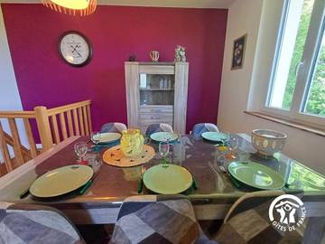 Location de vacances pour 6 personnes, avec jardin à Taussac