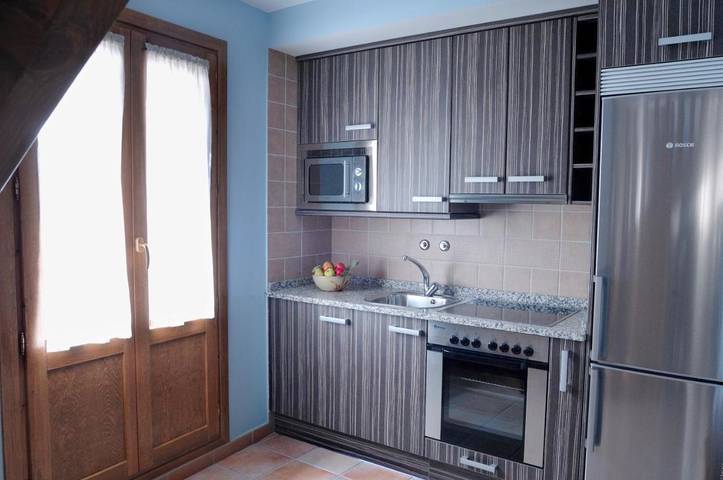 Gîte pour 4 personnes, avec vue et terrasse, animaux acceptés à Biescas - 2