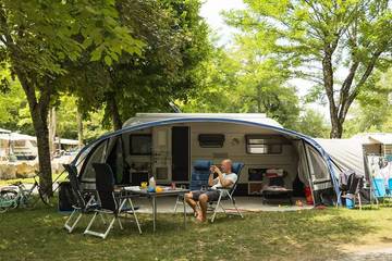 Camping pour 4 Personnes dans Sampzon, Ardèche, Photo 4