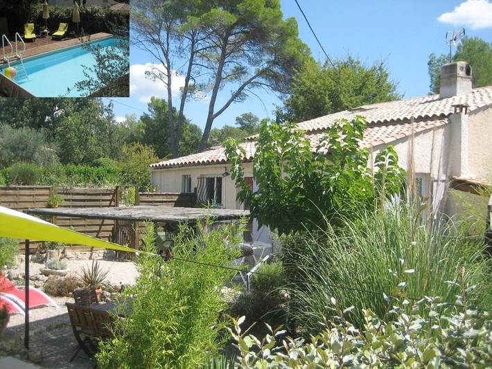 Gîte pour 3 personnes, avec Balcon et Terrasse ainsi que Jardin et Piscine