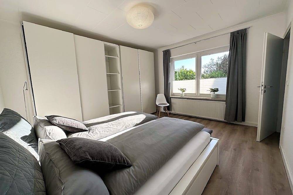 Großzügiges Haus Libelle mit Garten, Grill, Parkplatz und Wlan in Leck, Nordfriesland