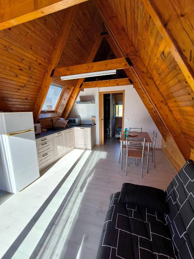One-Bedroom Chalet in Oust, Parc naturel régional des Pyrénées ariégeoises