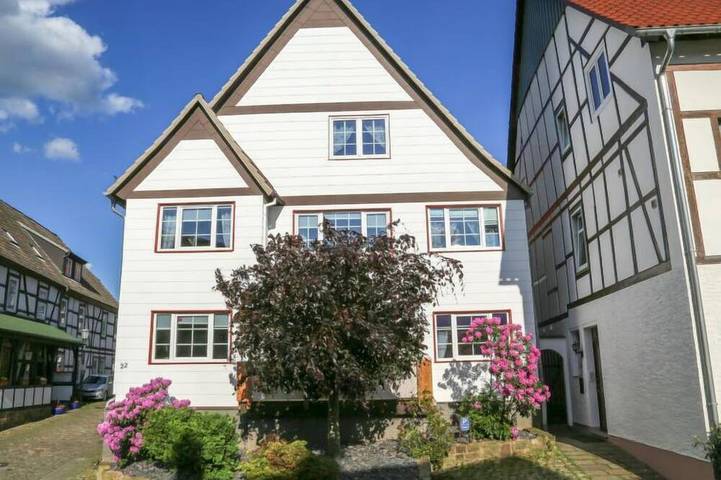 Ferienhaus für 10 Personen, mit Sauna und Balkon in Schieder-Schwalenberg