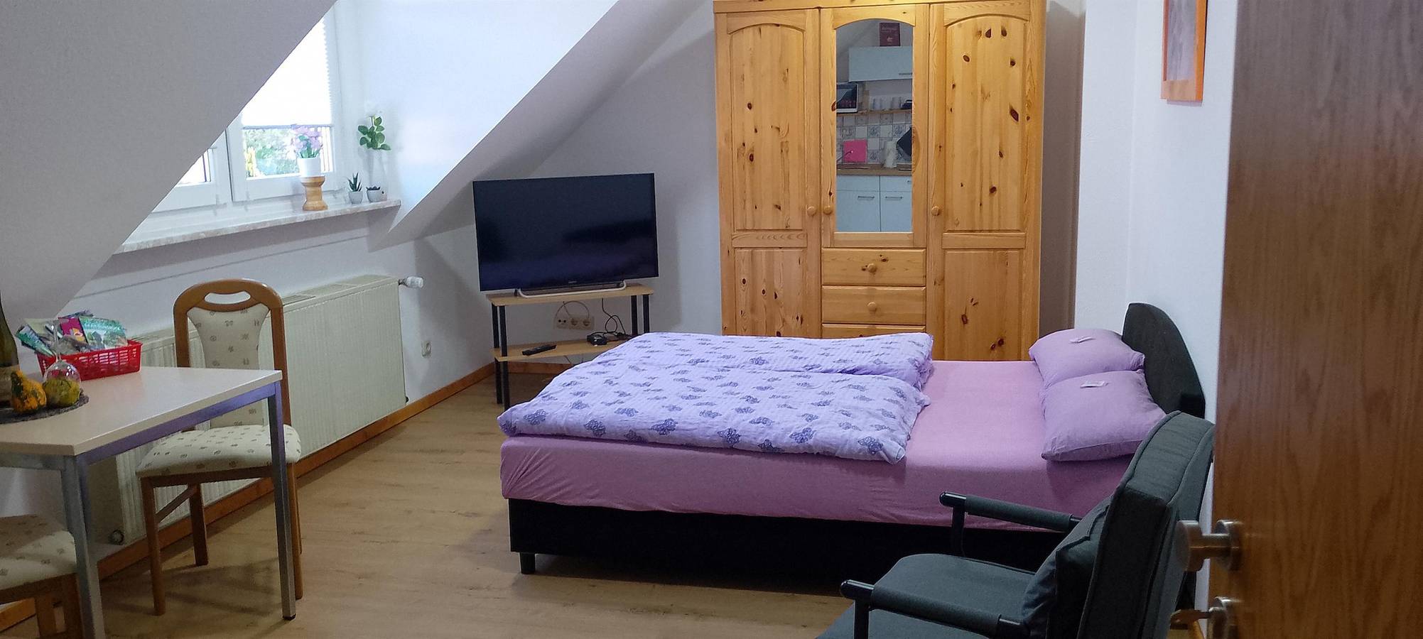 Ganze Ferienwohnung, Appartement/Fewo, Dusche, Wc, 1 Schlafraum in Gemünden, Nahetal