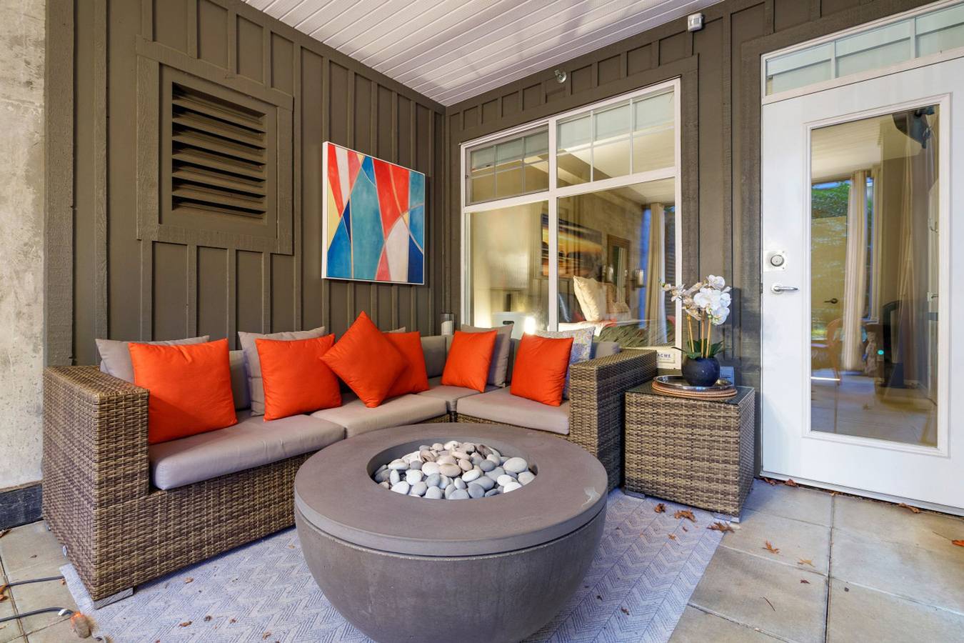 Ganze Wohnung, 2Br World Cup Stay | Expansive Backyard + Parking in Vancouver, British-Columbia