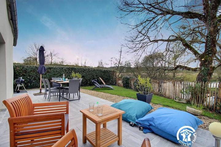 Gîte pour 4 personnes, avec jardin