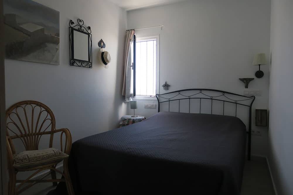 Schöne 2 Schlafzimmer. s komplett renovieren. Hot & Cold Air Con Kostenlose Wifi in Puerto del Carmen, Tías