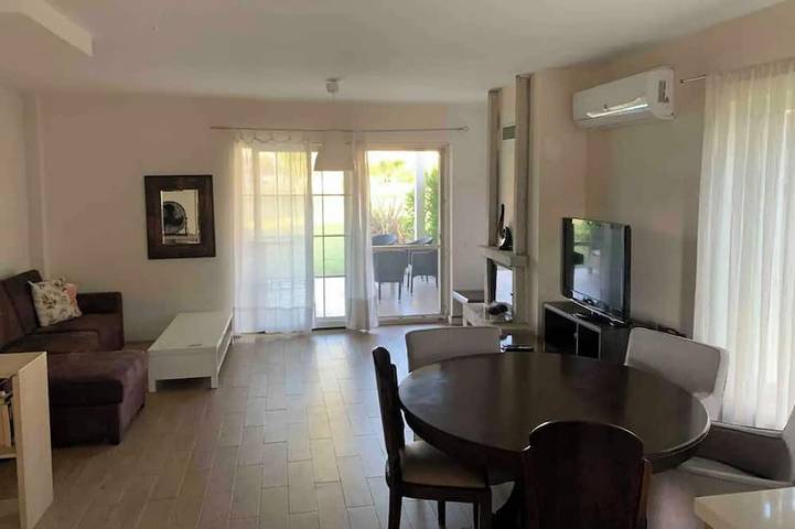 Alacati Carsiya 1km 3+1 duplex in Alacati, Egeo Turco