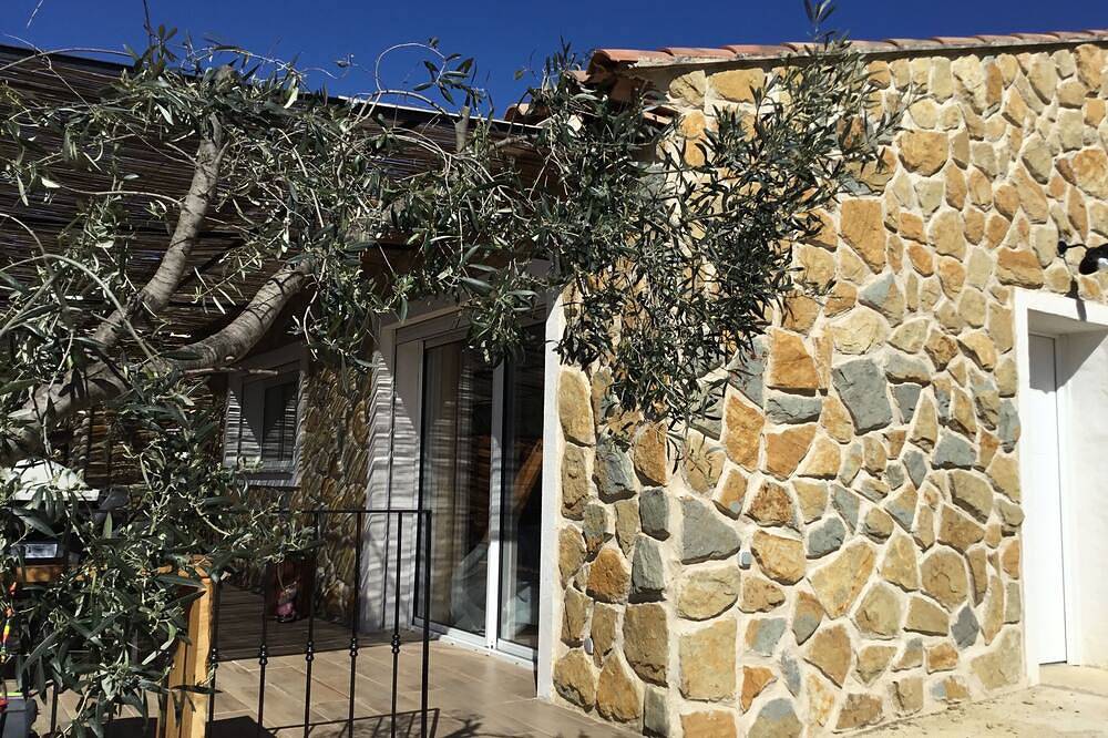 La Maison des Oliviers in Solliès-Pont, Toulon region