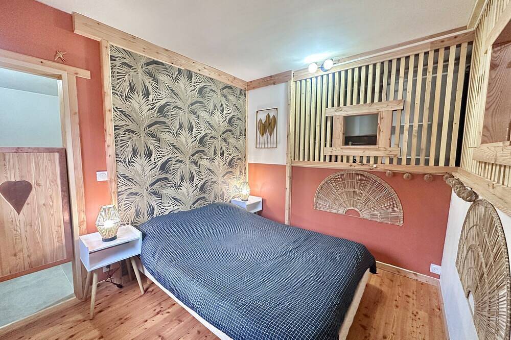 Entire apartment, “Petite Ours” Apartment with Mountain View, Shared Garden and Wi-Fi in Abriès-Ristolas, Queyras