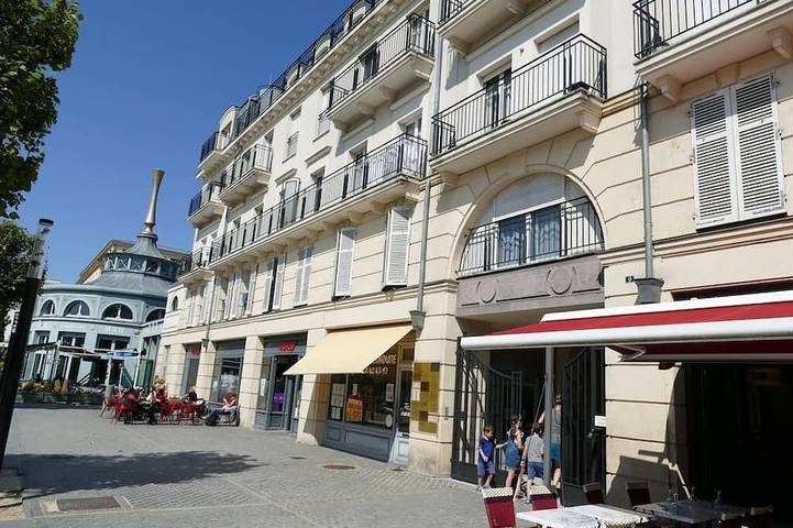 Holiday apartment for 9 people, with balcony - 1