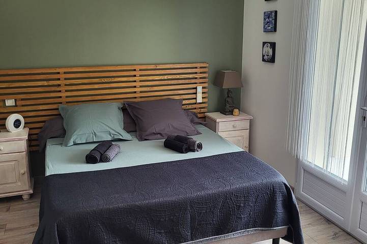 Location de vacances pour 7 personnes, avec jardin et terrasse à Monteils (Gard) - 2