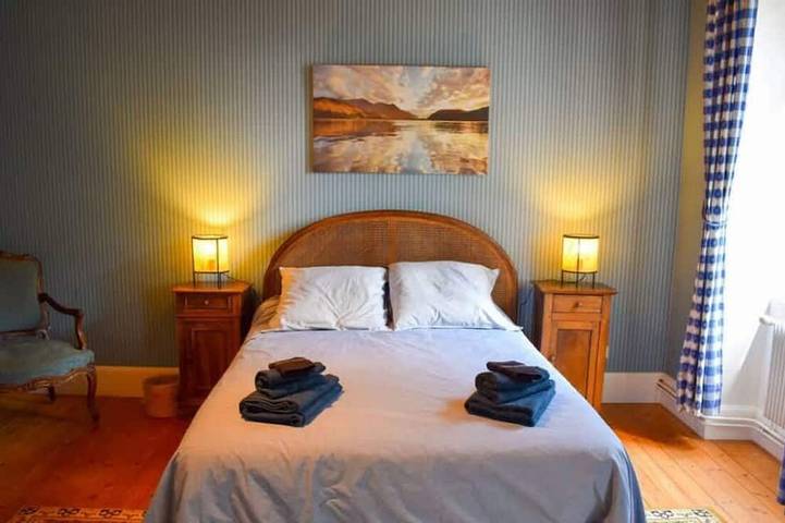 Location de vacances pour 12 personnes, avec jardin dans Vindelle - 2