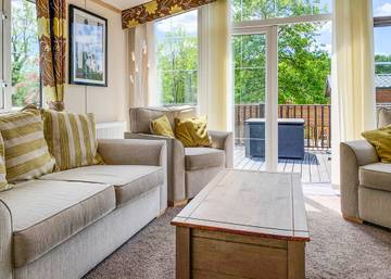 Vacation Rental for 4 Guests in Guildford, Surrey Hills, Picture 2