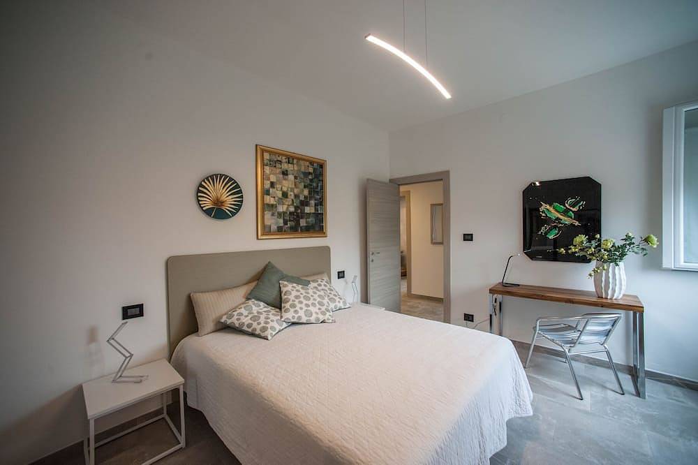 Entire apartment, Entire apartment on the first floor in Castelfranco Emilia, Modena Province
