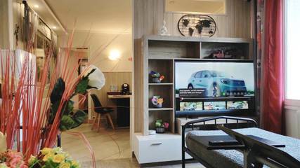 Location de vacances pour 4 personnes, avec terrasse à Vaulx-en-Velin