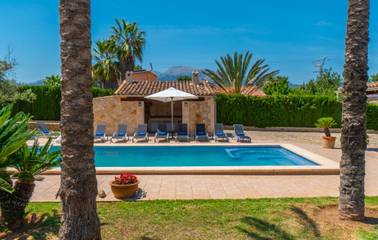 Finca in Puig de Santa Magdalena, Inca für 9 