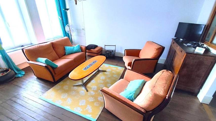 Location de vacances pour 6 personnes, avec terrasse à Dom-le-Mesnil - 2