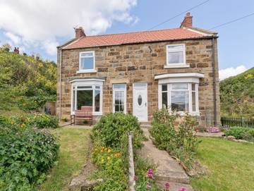 Cottage for 4 People in Staithes, Redcar and Cleveland, Photo 1