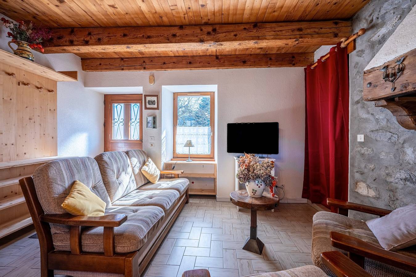 Maison "La Belle Étoile" avec vue sur la montagne et jardin partagé in La Sambuy-Seythenex, Seythenex