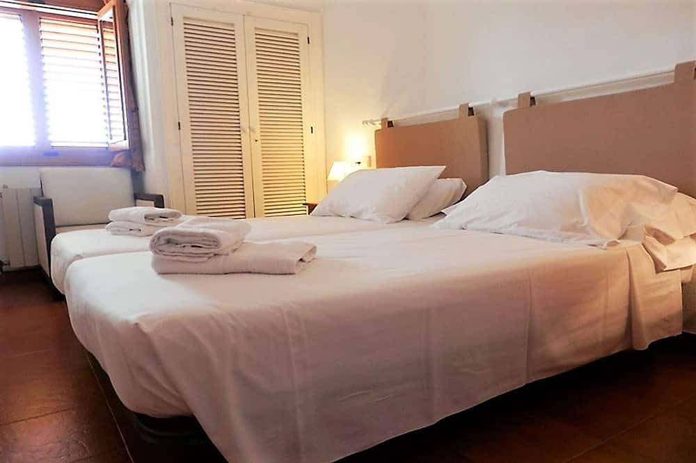 Villa à Ibiza avec Piscine Privée in Santa Eulària des Riu, Côte d’Ibiza