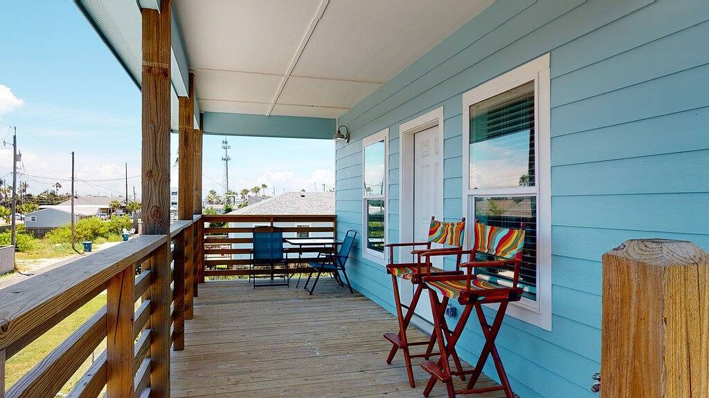 Close to Restaurants, Ample Parking, Boats Allowed in Port Aransas, Mustang Island