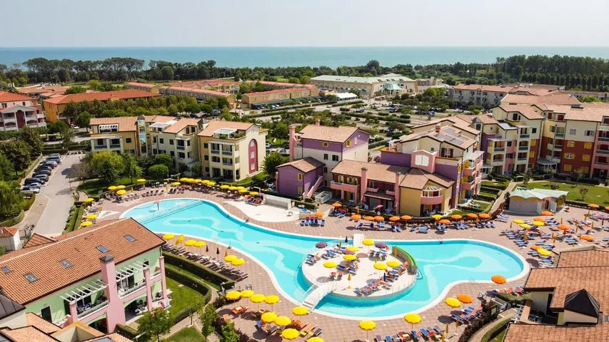 Appartamento vacanze per 5 persone, con giardino e piscina - 1