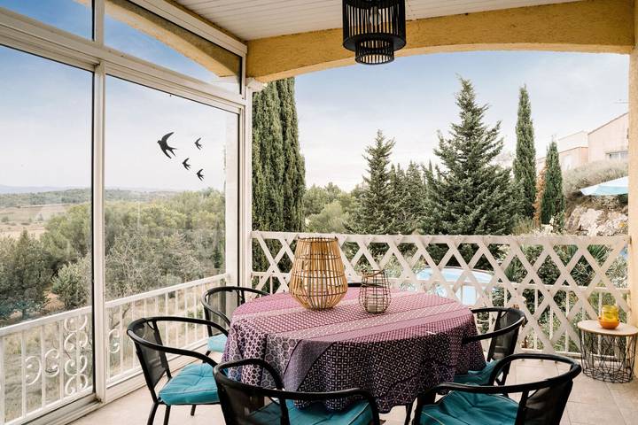 Gîte pour 4 personnes, avec piscine à Escales - 4