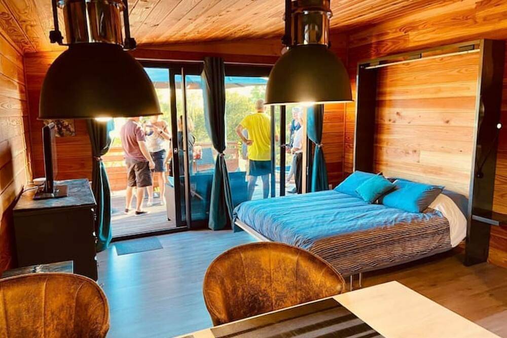 Appartement entier, Lodge Cosy avec Bain Nordique in Dampierre-sur-Salon, Haute-Saône