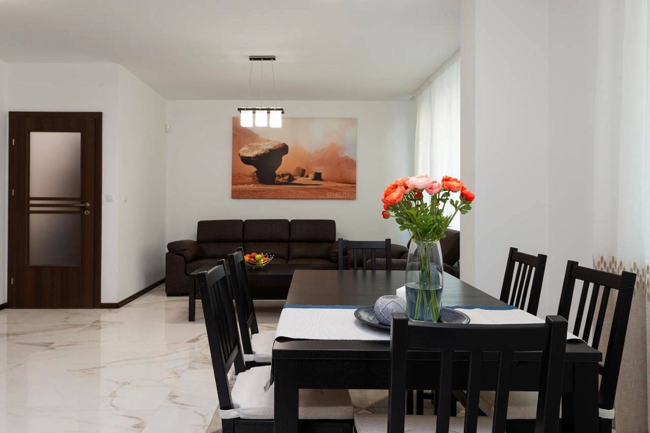 Two-Bedroom Apartment in Sofia, Bulgarie
