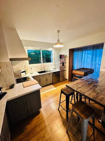 Gîte pour 8 personnes, avec jardin à Fleury-sur-Orne