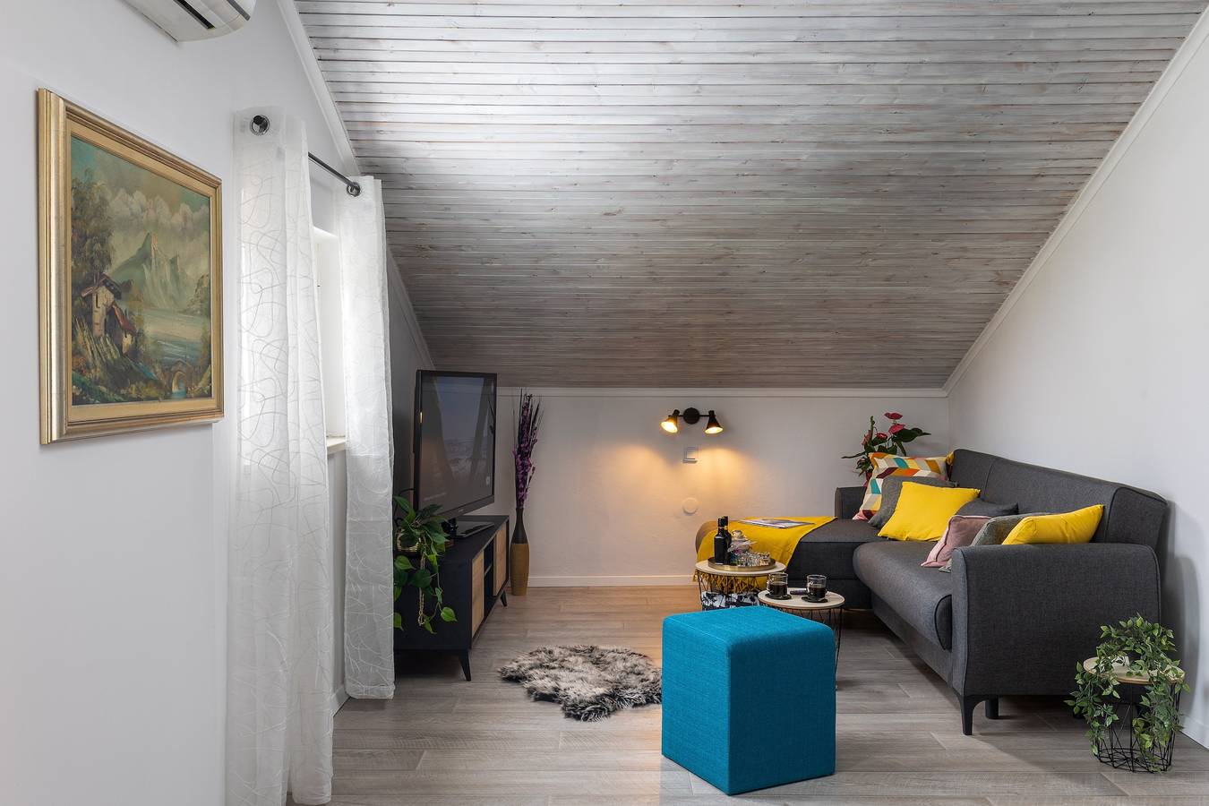 Ganze Wohnung, Apartment Tete Mare - Three Bedroom Apartment with Terrace in Mokosica, Dubrovnik-Neretva