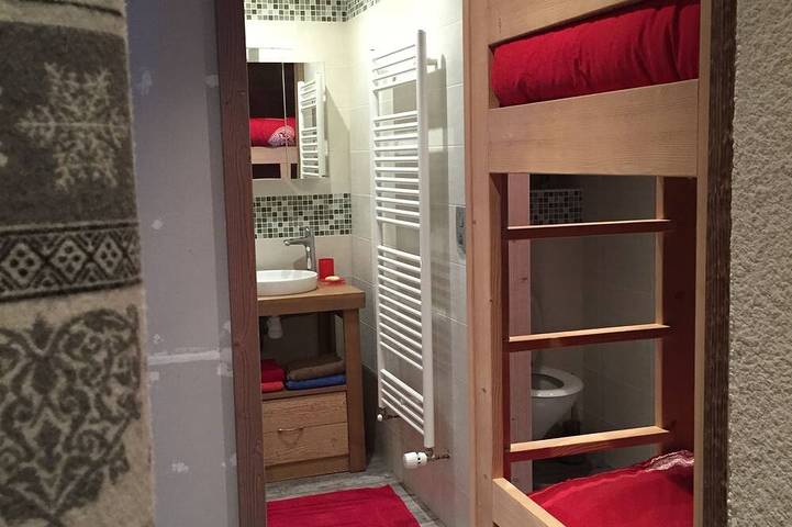 Chalet pour 4 personnes, avec balcon, animaux acceptés à Thollon-les-Mémises - 3