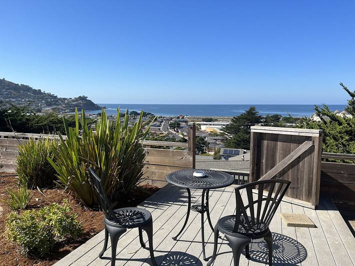 Vacation rental for 10 people, with terrace in Pacifica