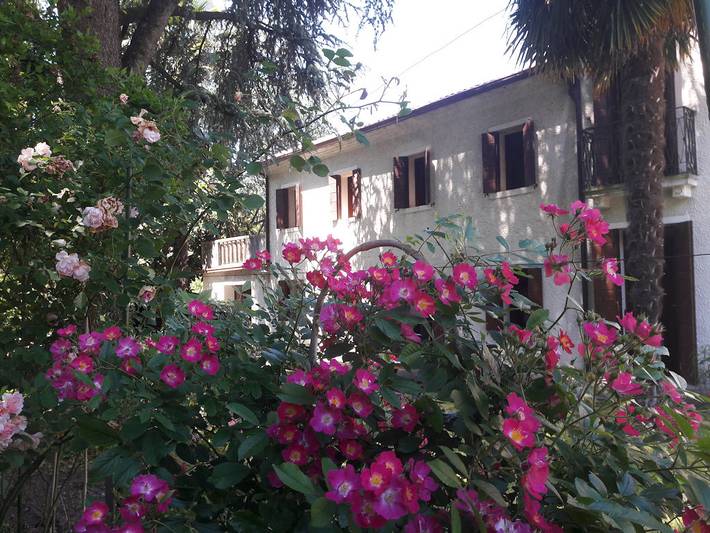 Gîte pour 5 personnes, avec jardin et terrasse, animaux acceptés - 1