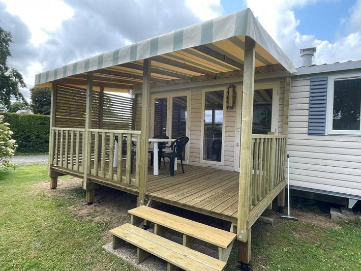 Camping pour 6 personnes, avec Terrasse et Jardin ainsi que Vue et Vue sur le lac