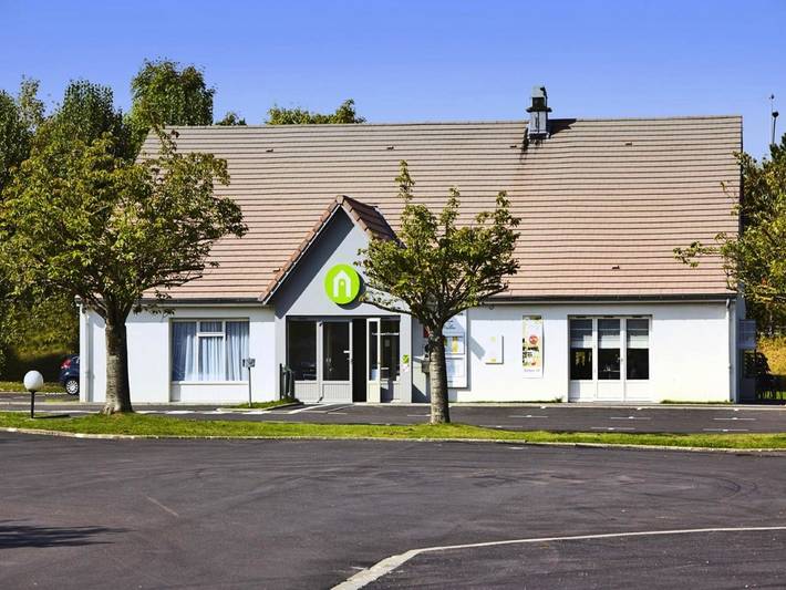 Hôtel pour 3 personnes, avec jardin et vue, animaux acceptés à Monéteau - 2