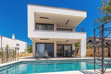 Villa mit pool für 8 Personen, mit Garten und Pool, kinderfreundlich auf Krk