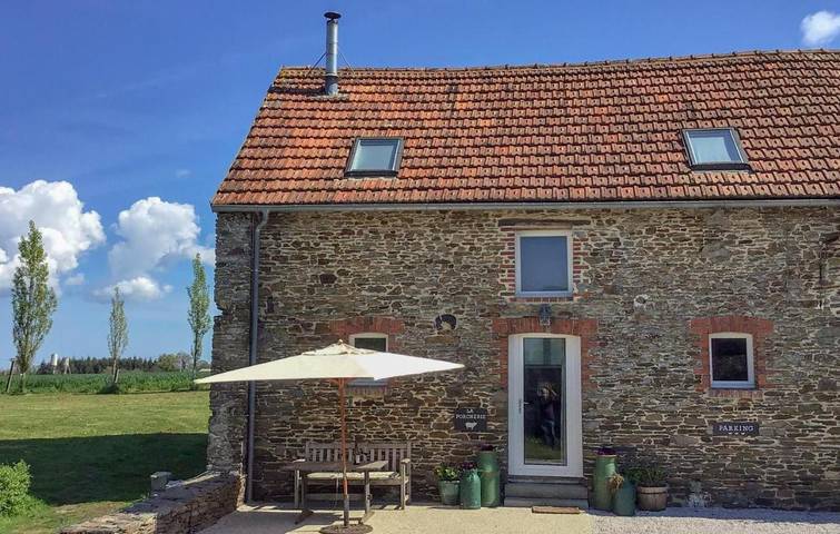 Location de vacances pour 4 personnes, avec Terrasse à Villiers-Fossard