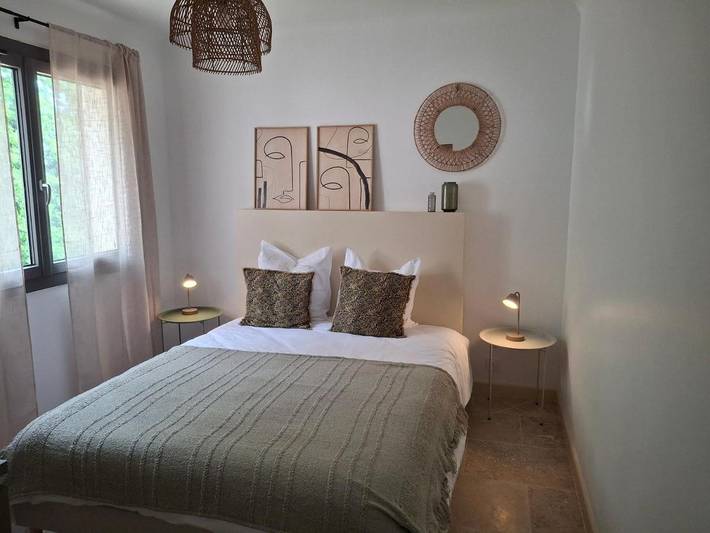 Location de vacances pour 6 personnes, avec jardin et vue, animaux acceptés à Saint-Paulet-de-Caisson - 3