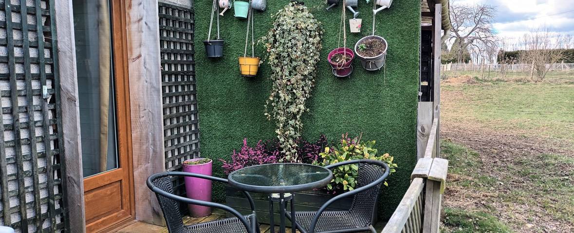 Gîte pour 2 personnes, avec terrasse, animaux acceptés dans l' Eure