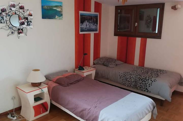 Villa pour 8 personnes, avec terrasse et jardin dans l' Isère - 4